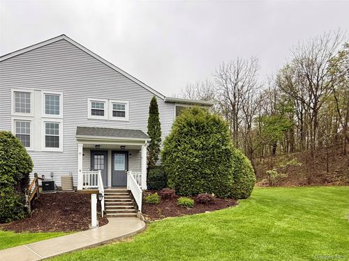 43 The Knolls, Warwick (Town), NY, 10990 | Card Image