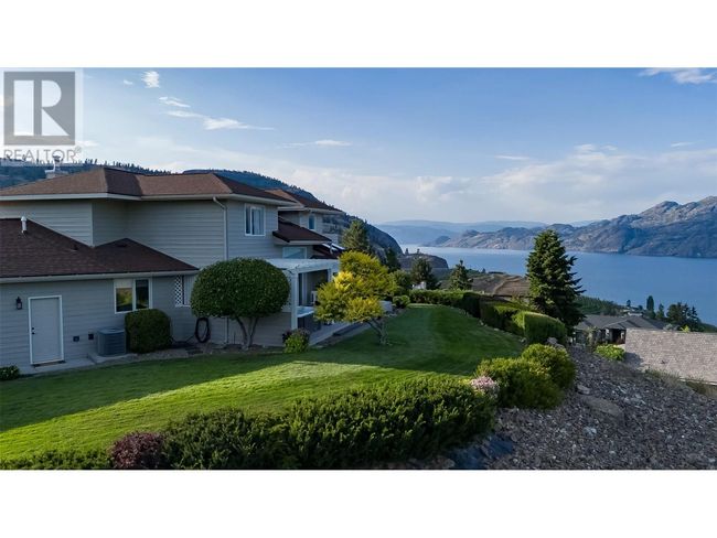 118 Sumac Ridge Dr, House other with 4 bedrooms, 3 bathrooms and 6 parking in Summerland BC | Image 37