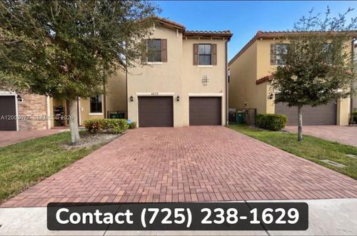 0-4877 Nw 55th Pl, Tamarac, FL, 33319-2493 | Card Image