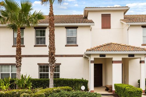 9075 Dogleg Dr, DAVENPORT, FL, 33896-6847 | Card Image