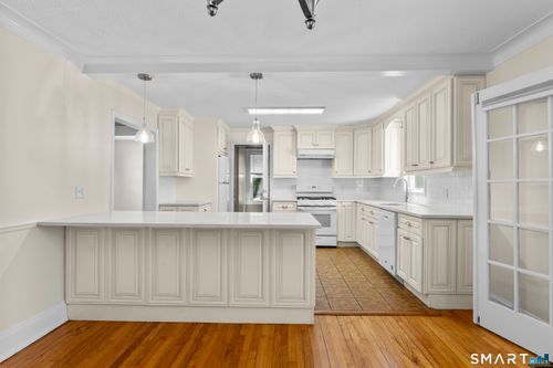 41 Grasso Ter, Bridgeport, CT, 06604-1413 | Card Image