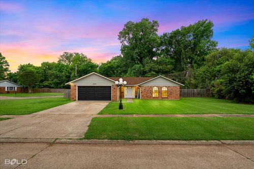 2542 Mecom Dr, Shreveport, LA, 71104-2806 | Card Image