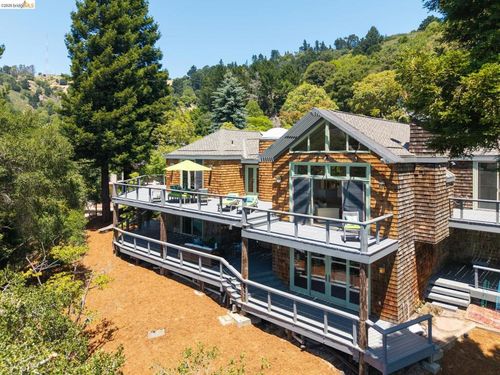 2223 Tunnel Rd, Oakland, CA, 94611-1022 | Card Image