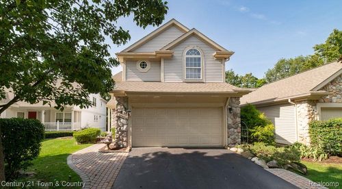 6464 Waters Edge Way, Independence Twp, MI, 48346 | Card Image