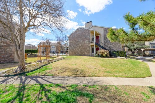 apt-201-4748 Old Bent Tree Ln, Dallas, TX, 75287-7115 | Card Image