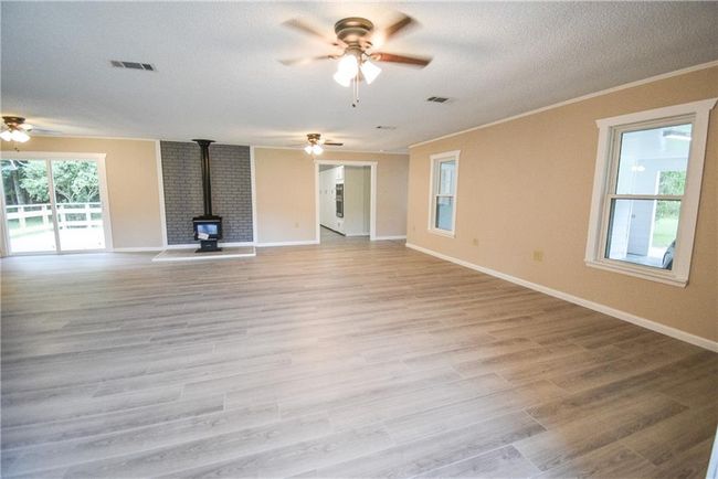 22111 Morgan Howes Rd, House other with 5 bedrooms, 2 bathrooms and null parking in Ponchatoula LA | Image 16
