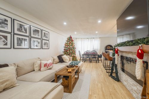 apt-3f-209 18th Ave, Bayside, NY, 11360-1418 | Card Image