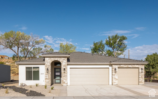 1220 , Hurricane, UT 84737