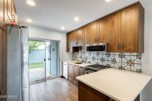 6-7141 N 16th St, Phoenix, AZ, 85020-5542 | Card Image