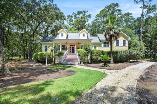 109 Primrose Ln, Daufuskie Island, SC, 29915-9258 | Card Image