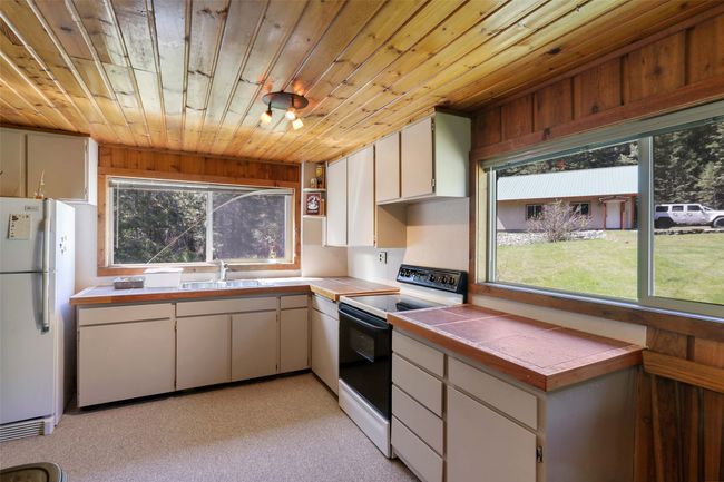 Guest Cabin - Kitchen | Image 59