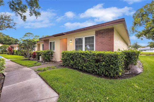 apt-d-900 Maclaren Dr N, PALM HARBOR, FL, 34684-3062 | Card Image