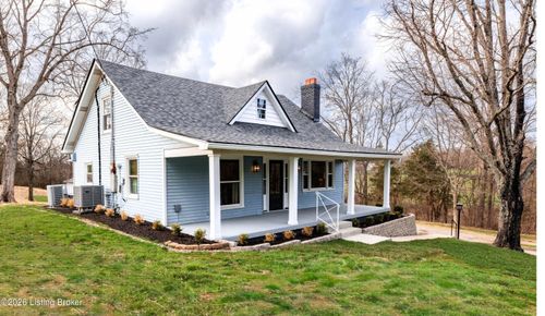 2202 Clark Station Rd, Fisherville, KY, 40023-8721 | Card Image