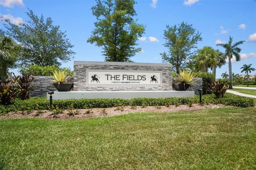 8240 Tailshot Ct, Lake Worth, FL, 33467-6712 | Card Image