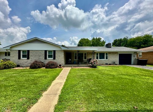 89 S 2nd St, Martinsville, IN, 46151-1702 | Card Image