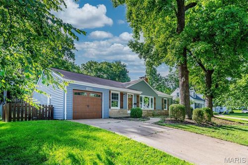 1008 Woodgate Dr, Kirkwood, MO, 63122-2425 | Card Image