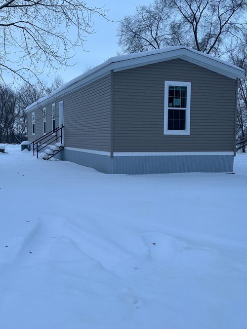 76 Rose Park Sw, Melrose, MN, 56352-4200 | Card Image