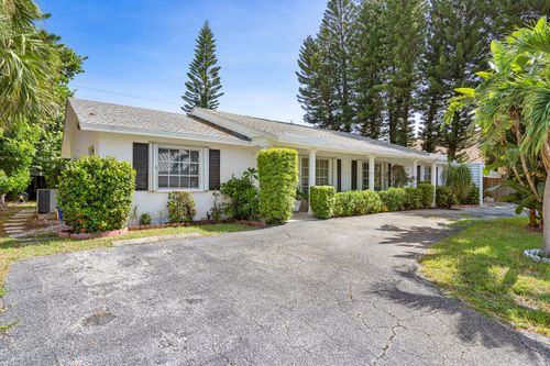 11 Sailfish Ln, Ocean Ridge, FL, 33435-7024 | Card Image