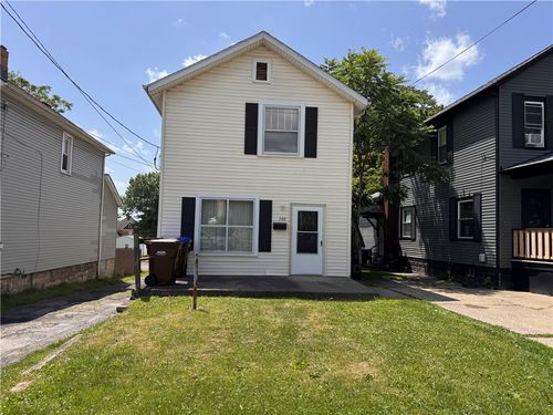 231 Jefferson Ave, Sharon, PA, 16146-3307 | Card Image