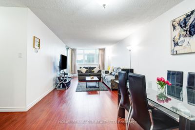 911 - 100 Echo Pt, Condo with 3 bedrooms, 2 bathrooms and 1 parking in Scarborough ON | Image 3