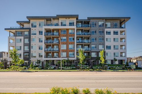 b317-20834 80 Ave, Langley, BC, V2Y3M6 | Card Image