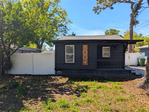 8004 N Boulevard, TAMPA, FL, 33604-3911 | Card Image