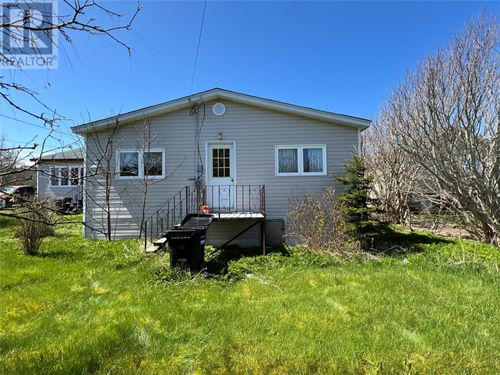 84 Ridge Rd, Saint Johns, NL, A1B4P5 | Card Image