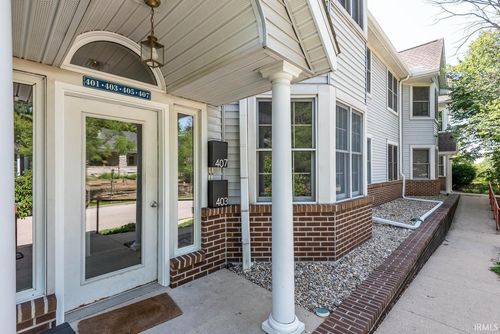 407 S Madison Street, Bloomington, IN, 47403 | Card Image