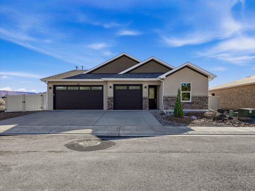 632 Dark Sky Way, Grand Junction, CO, 81504-4224 | Card Image