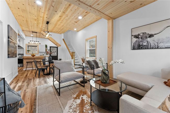 509 North Ave, House other with 3 bedrooms, 3 bathrooms and 4 parking in Midway PA | Image 7