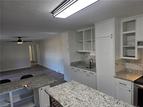 203 Sunrise Avenue, Asheboro, NC, 27203 | Card Image