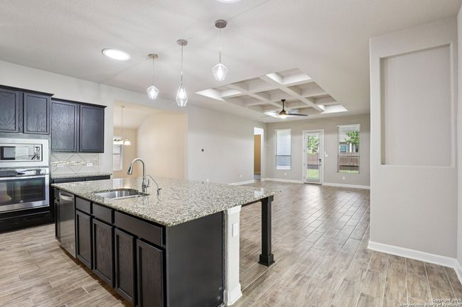 1047 Daylan Hts, House other with 4 bedrooms, 3 bathrooms and null parking in Schertz TX | Image 18