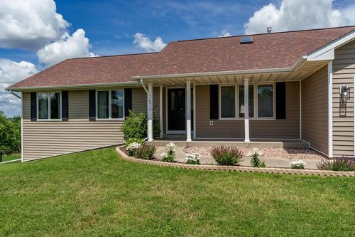 7672 Hawks Ridge, Machesney Park, IL, 61115 | Card Image