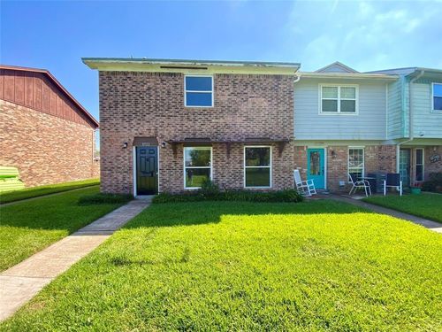 8922 Glacier Ave, Texas City, TX, 77591-3005 | Card Image