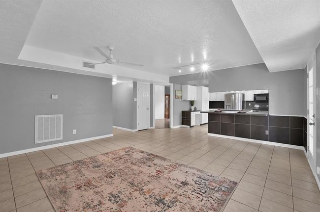 21719 Slippery Creek Ln, House other with 3 bedrooms, 3 bathrooms and 2 parking in Spring TX | Image 11