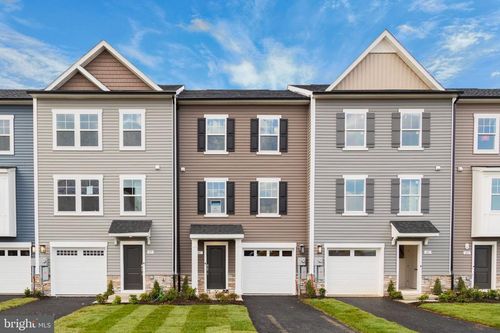 41 Scammel Drive, BUNKER HILL, WV, 25413 | Card Image