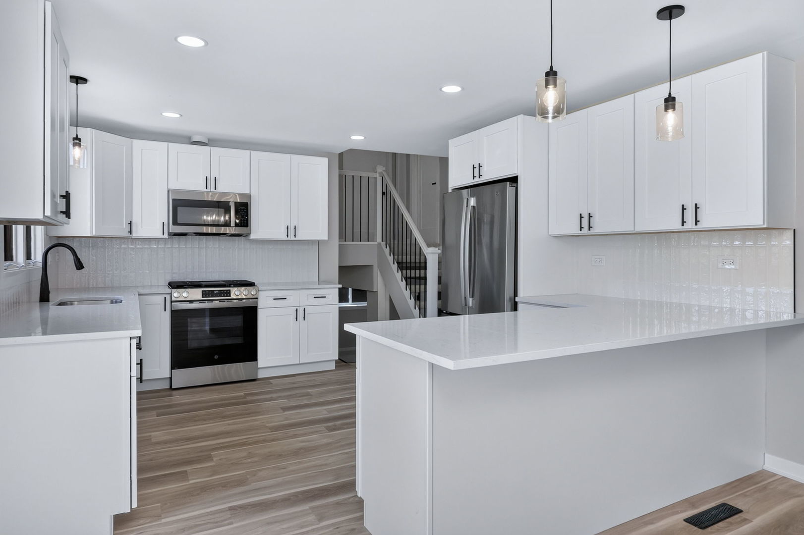 Residential in Elmhurst 4