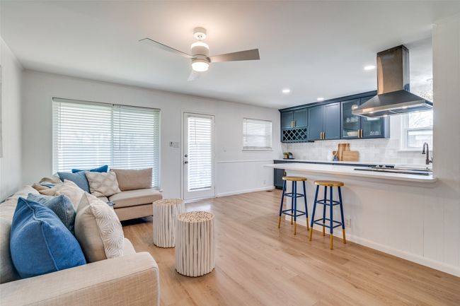 13660 Purple Sage Rd, House other with 3 bedrooms, 2 bathrooms and null parking in Dallas TX | Image 19