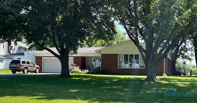 Enterprise Ave, Wauseon, OH 43567