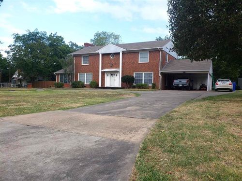 304 Country Club Dr, Holdenville, OK, 74848-4018 | Card Image