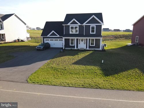 1011 Southwood Dr, SHIPPENSBURG, PA, 17257-8277 | Card Image