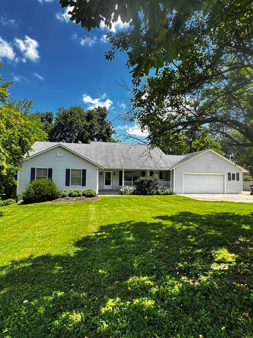491 N Homestead Ln, Lancaster, KY, 40444-8256 | Card Image