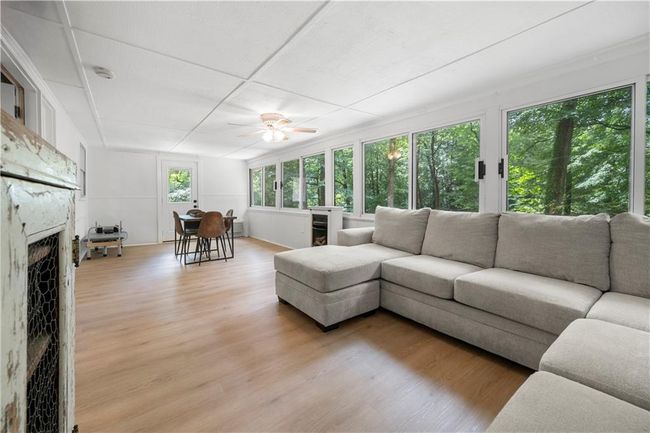 1104 Warrenhall Ln Ne, House other with 4 bedrooms, 3 bathrooms and null parking in Brookhaven GA | Image 12
