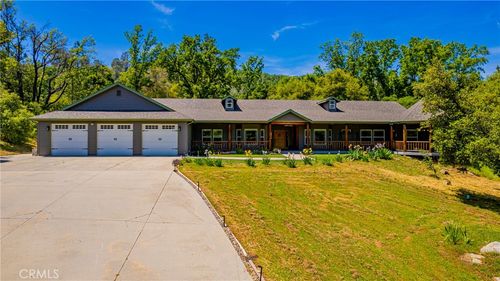 33590 Woodland Pond Trl, North Fork, CA, 93643-9630 | Card Image