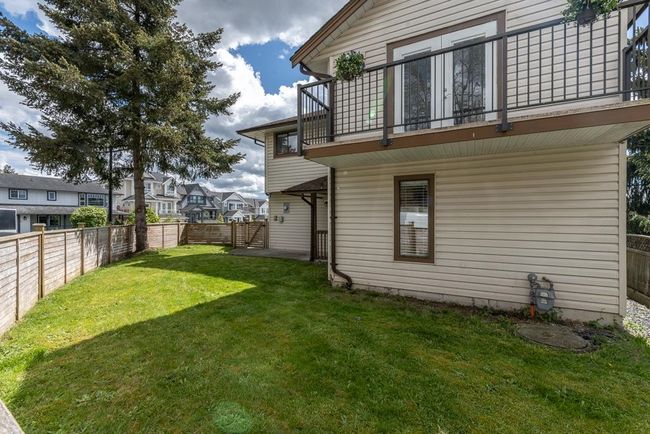 11392 230 Street, House other with 3 bedrooms, 2 bathrooms and 4 parking in Maple Ridge BC | Image 30
