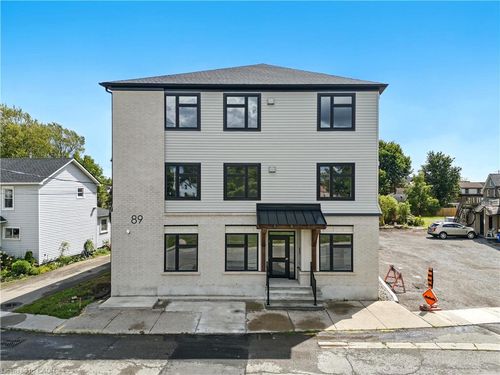 301-89 Durham St, Port Colborne, ON, L3K1C9 | Card Image