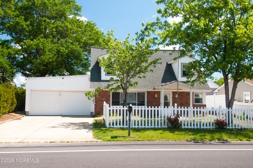 131 Veeder Ln, Bayville, NJ, 08721-1403 | Card Image