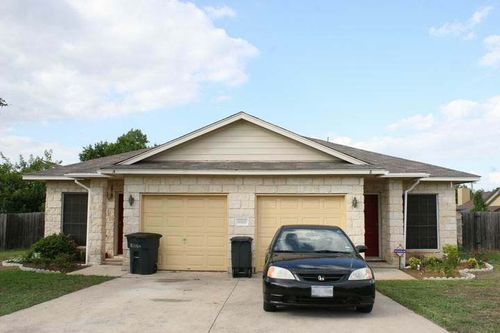 a-8700 Weiser Dr, Austin, TX, 78729-4818 | Card Image