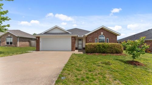 440 N Brookfield Dr, Centerton, AR, 72719-9709 | Card Image