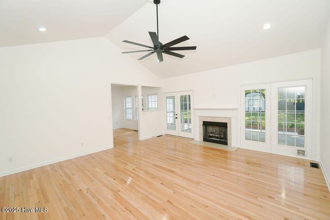 145 Royal Woods Way, House other with 4 bedrooms, 3 bathrooms and 2 parking in Whispering Pines NC | Image 6